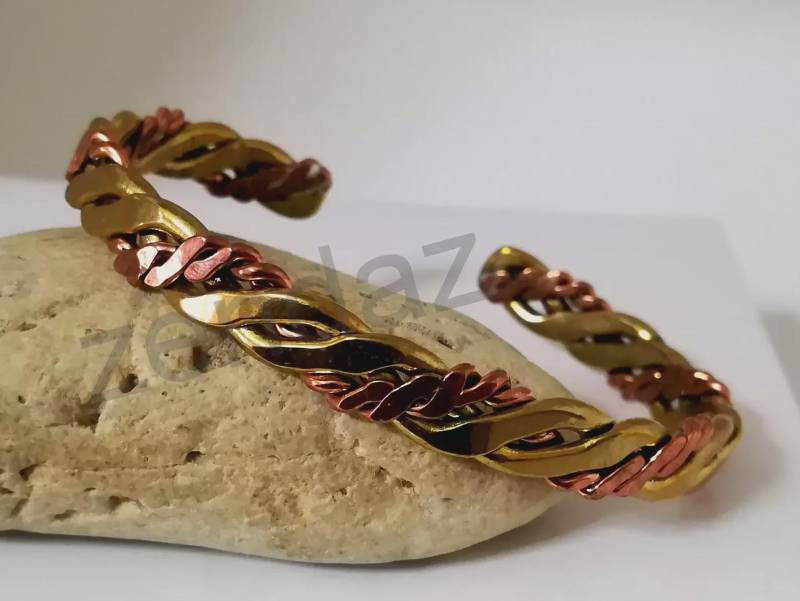 Handgemachtes Geflochtenes Kupfer & Messing Armband - Verstellbarer Unisex Schmuck von zendiaz