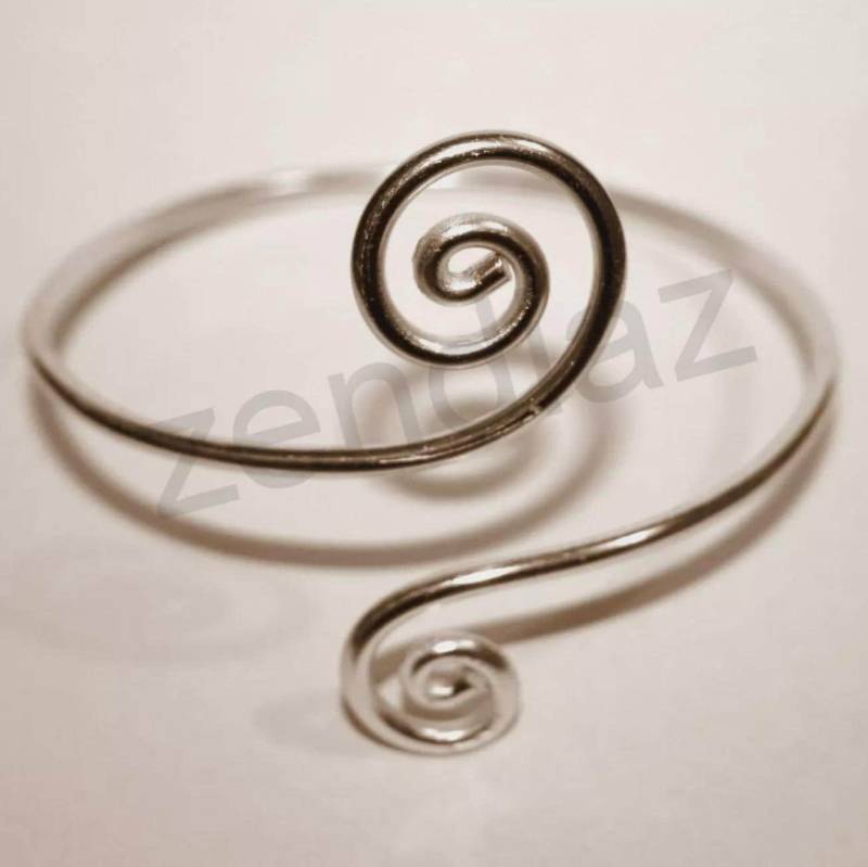 Verstellbare Sterling Silber Oberarm Manschette von zendiaz