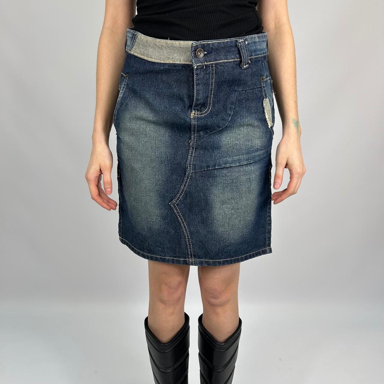 Denim Midi Y2K Preloved Rock Denim Midi Y2K Preloved Rock von zephyry2k