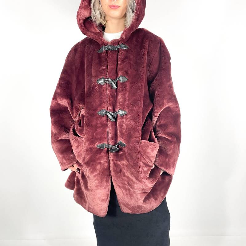 Pflaumenroter Winter Y2K Kunstfell Eskimo Oversize Mantel, Größe Groß/L von zephyry2k