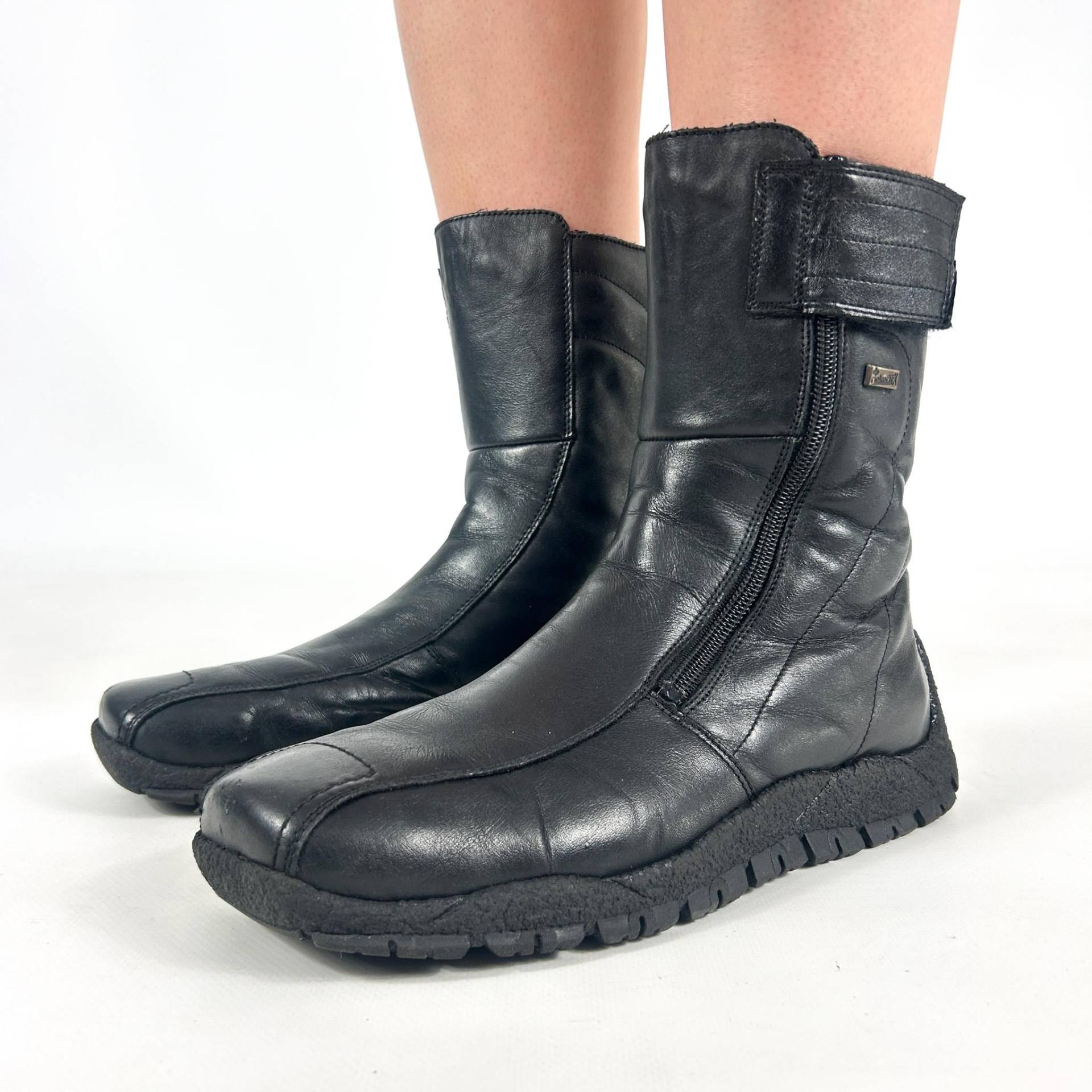 Schwarze, Gefütterte Y2K-stiefeletten Aus Echtem Leder Mit Eckiger Zehenpartie, Größe Eu 39/Uk 6 Us 8 von zephyry2k