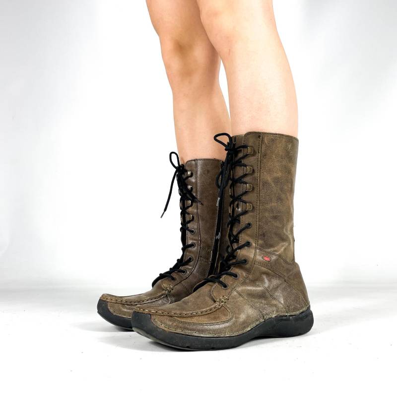 Vintage-Schnürstiefel in Braun - Echtleder, Mittelhoher Schaft Im Combat-stil Mit Ziernähten Größe Eu 41/Uk 8 Us 10 von zephyry2k