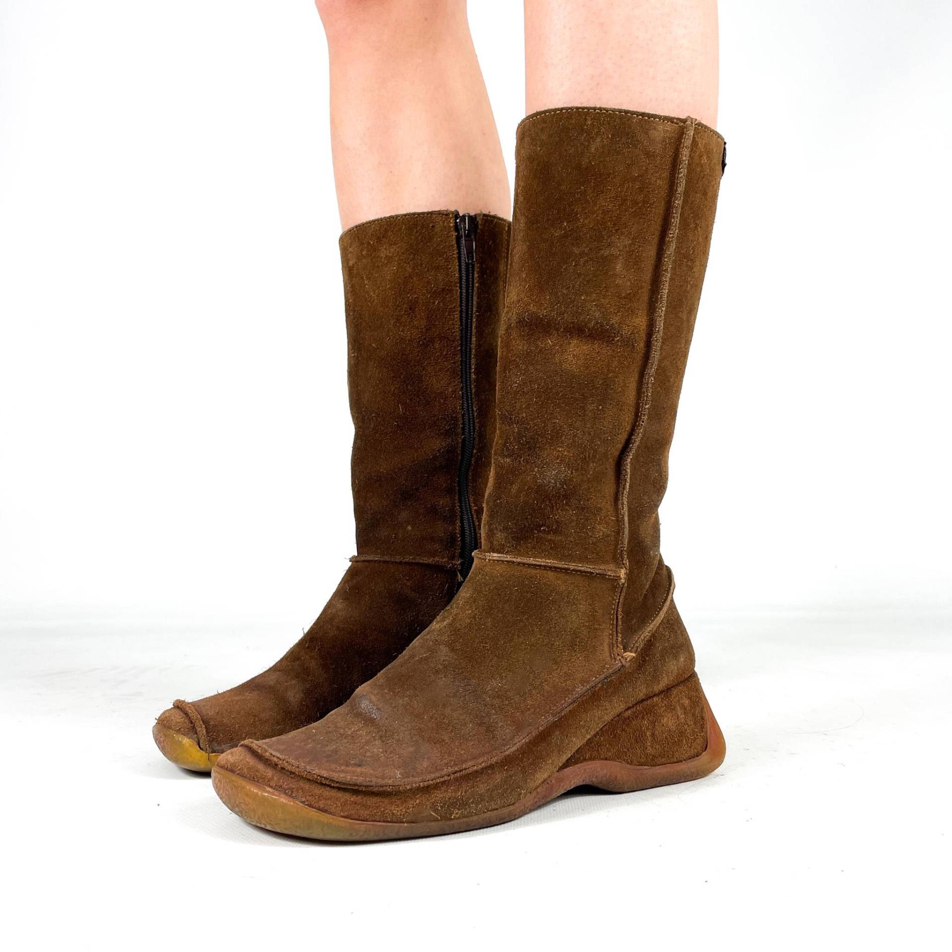 Vintage-Wildlederstiefel in Braun - Keilstiefel Aus Echtem Wildleder Mit Reißverschluss Eu 37/Uk 4 Us 6 von zephyry2k