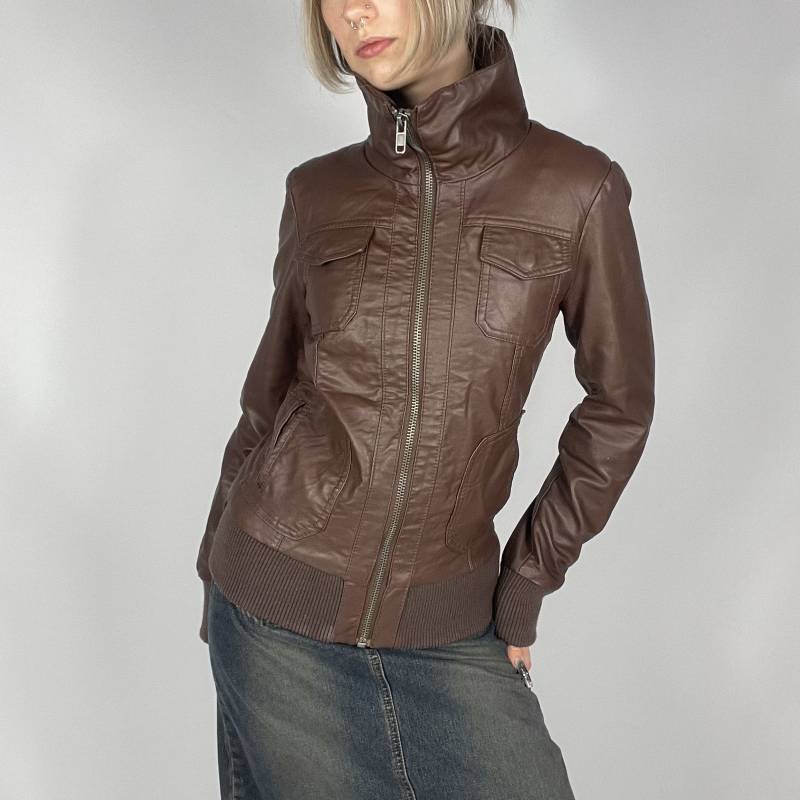 Y2K Rollkragenpullover Aus Kunstleder in Braun Mit Reißverschluss von zephyry2k