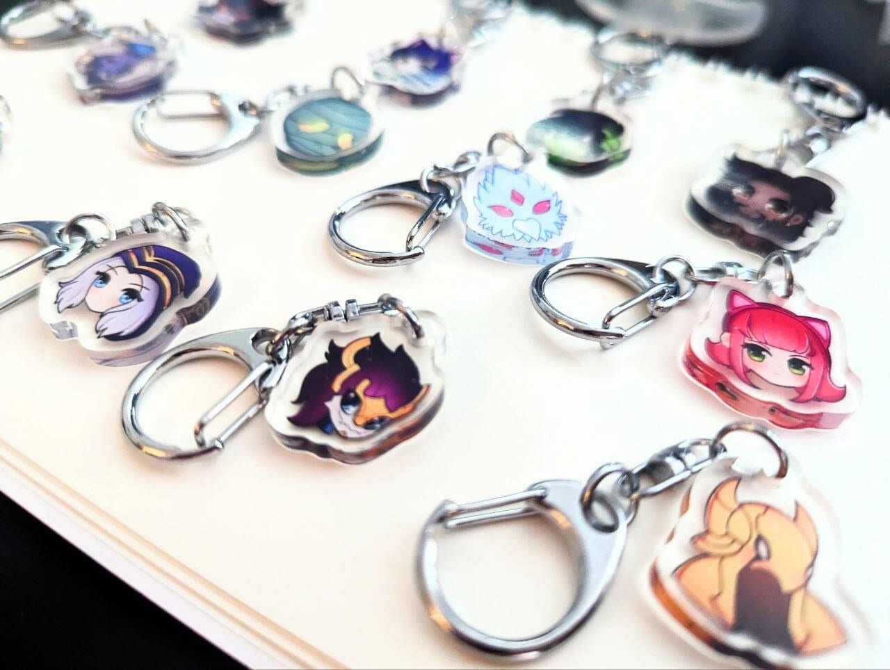 Lol Mini Anhänger | Keychain Doppelseitiger Schlüsselanhänger Aatrox Ahri Akshan Alistar Amumu Anivia Aphelios Ashe Aurelion Sol Azir von zilerArt