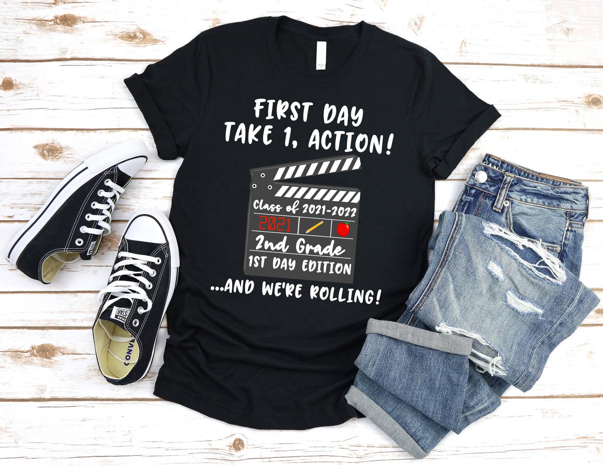 Erster Schultag Shirt 2022-2023 - 2.klasse Back To School Jungen Oder Mädchen T-Shirt Personalisiertes 2.grad Kinder 2022 von zjthreads