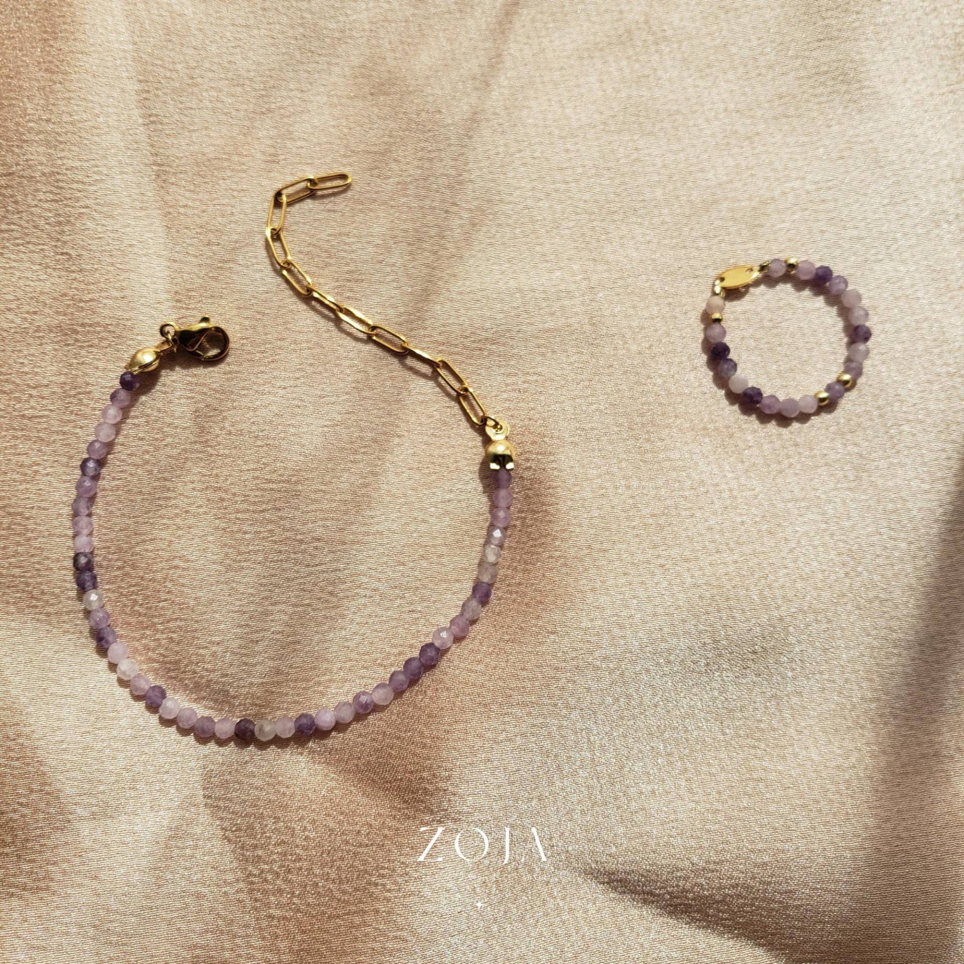 Zoja I Zierliches Lepidolith Armband, Edelsteinarmband, Schmuck, Ring Zoja I Zierliches Lepidolith Armband, Edelsteinarmband, Schmuck, Ring von zojacosmos