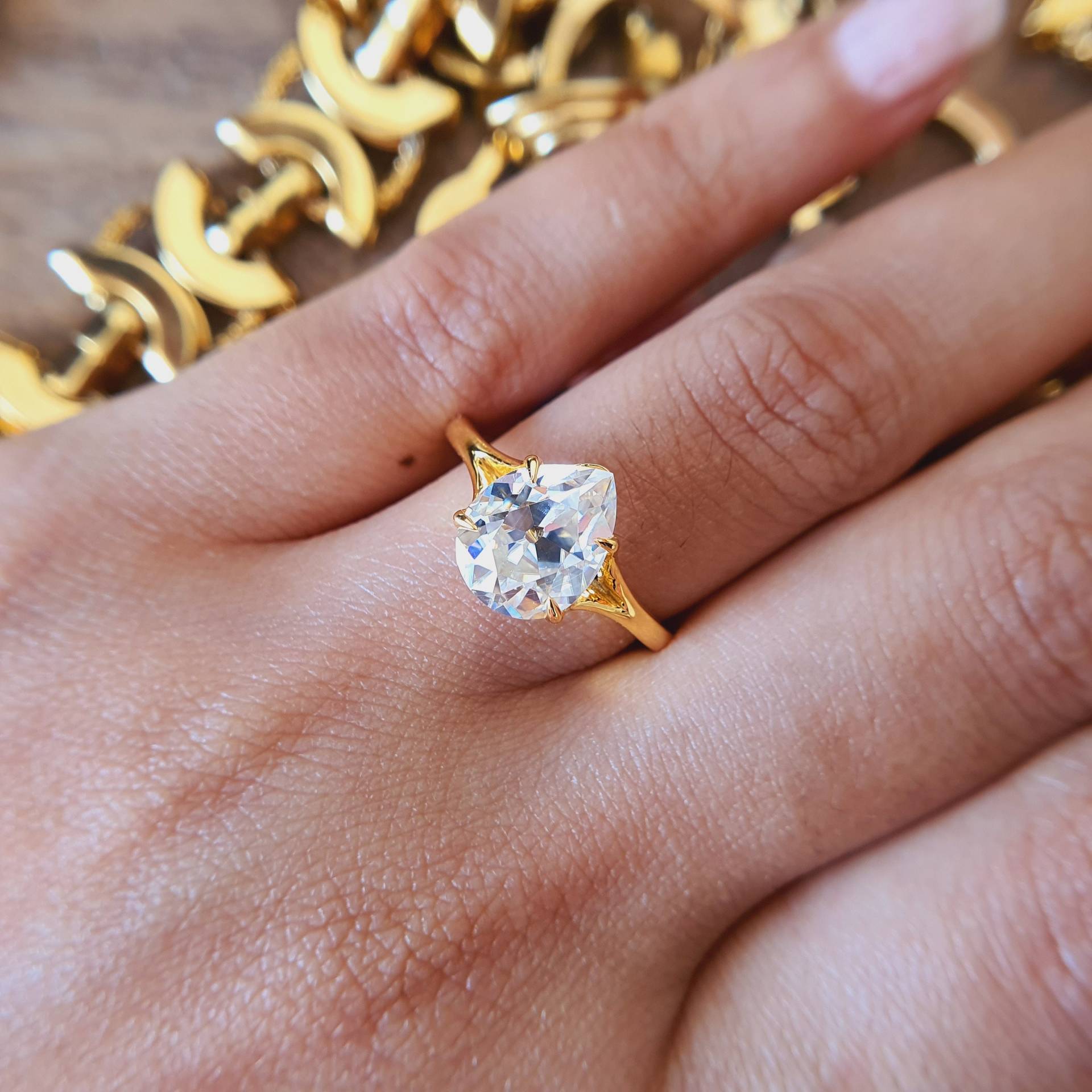 2.70Ct Old Mine Pear Cut Moissanite Verlobungsring, Solitär Diamant Ring, 14K/18K Rose Gold Verlobungsringe Für Frauen, Vintage Ring von zoomjewel