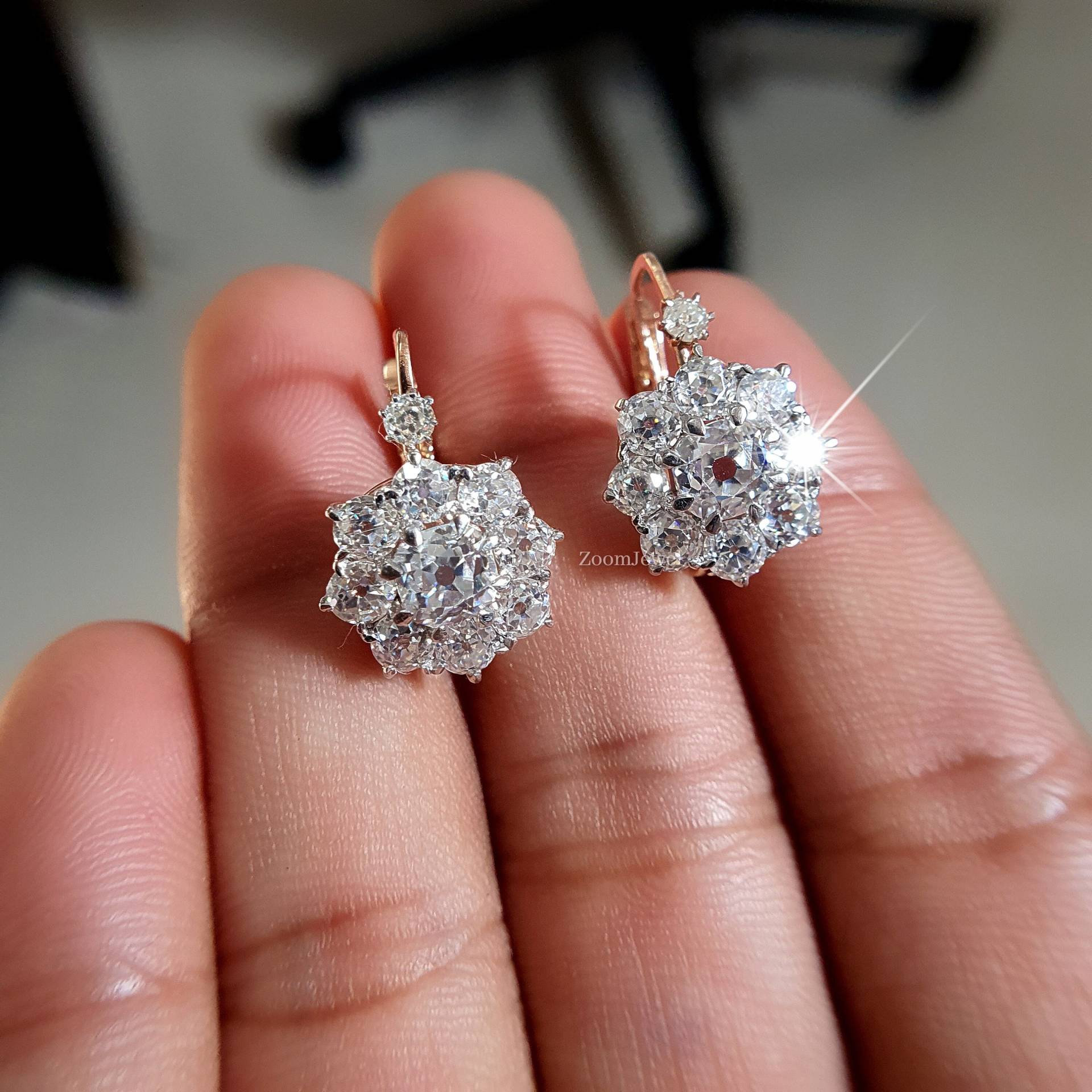 Alte Mine Kissen Geschnitten Moissanite Ohrringe, Brillante Hochzeit Braut Ohrring Für Frauen, Runde Diamanten Baumeln Ohrring, Geburtstagsgeschenk von zoomjewel