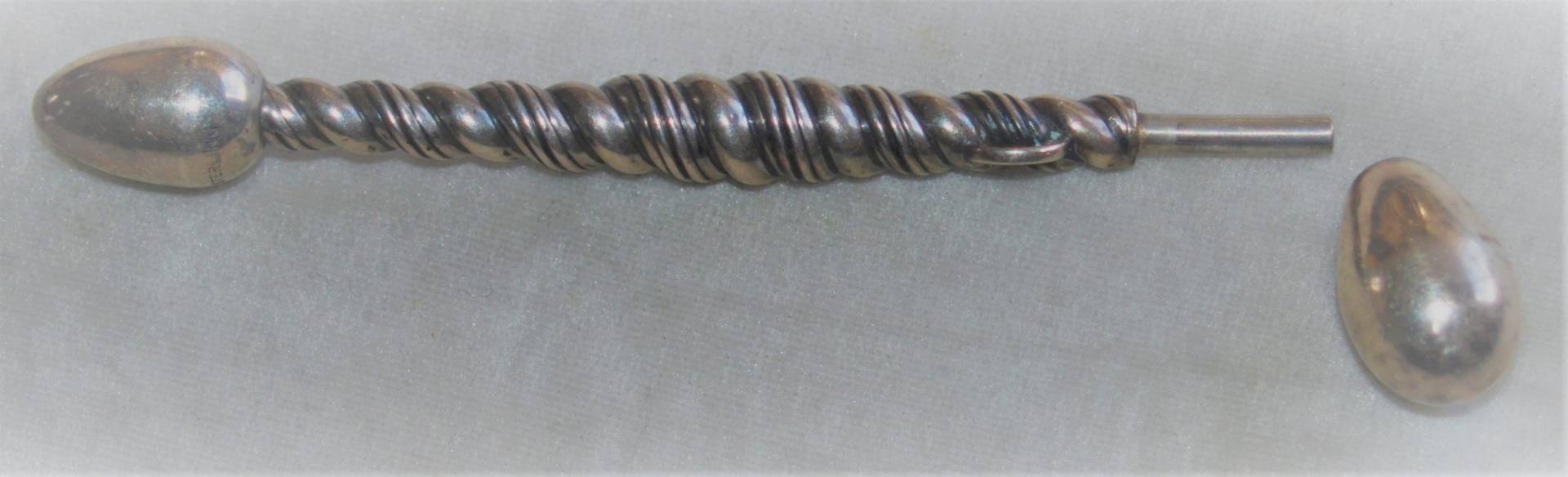 Ultra Cool Tubular Sterling Anhänger Mit Geheimen Fach Ultra Cool Tubular Sterling Anhänger Mit Geheimen Fach von zouzoubijou