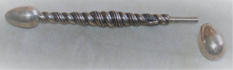 Ultra Cool Tubular Sterling Anhänger Mit Geheimen Fach Ultra Cool Tubular Sterling Anhänger Mit Geheimen Fach von zouzoubijou