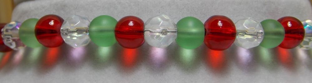 Rot, Grün Und Weiß Armband Rot, Grün Und Weiß Armband von ztwistdesigns