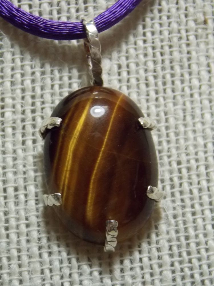 Tigerauge Cabochon Anhänger Tigerauge Cabochon Anhänger von ztwistdesigns