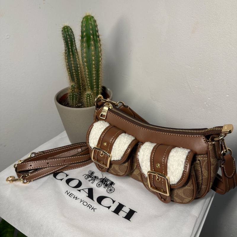 Vintage Ashton Christmas Edition 2Way Bag 90S Style With Signature Design von zumewear