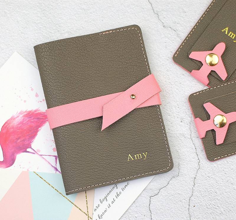 Personalisierte Leder Passport Cover Reisebrieftasche, Ausweishalter von zweby