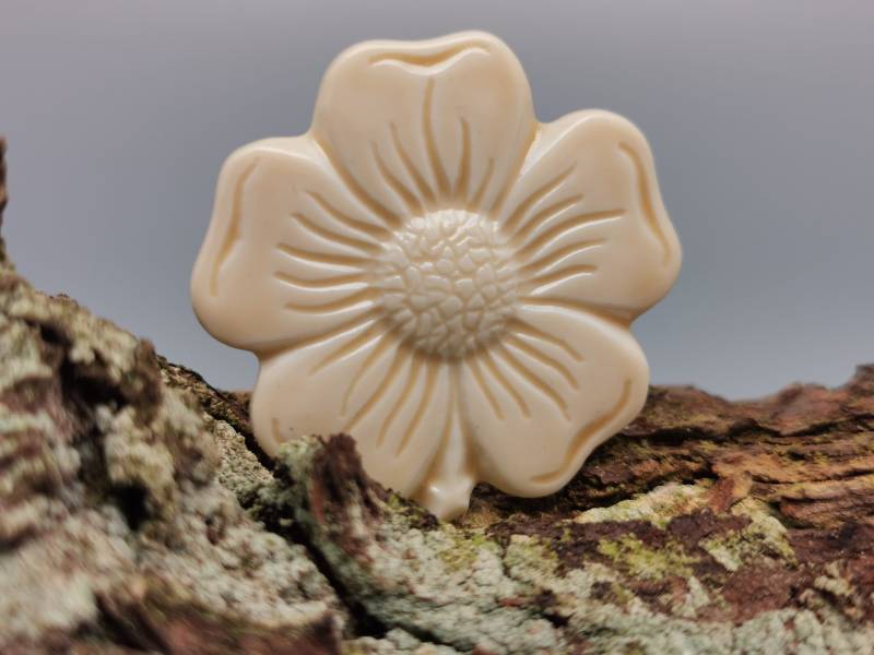 Vintage 70Er Jahre Modeschmuck Blumen Brosche Blüte Kunststoff Floral 60Er von zweitwert