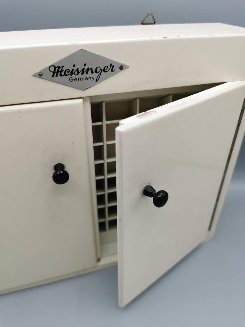 Vintage Antikes Schränkchen Setzkasten Zahnschrank Sammler Schubladenschrank Bauhaus Art Deco 20Er Schmuck Zahnfabrik Meisinger von zweitwert
