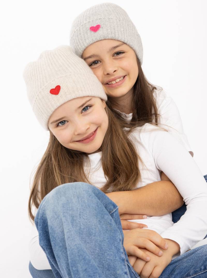 Zwillingsherz Beanie ""Heart-Patch"" Kids-Kaschmir Mütze mit Herzpatch von zwillingsherz